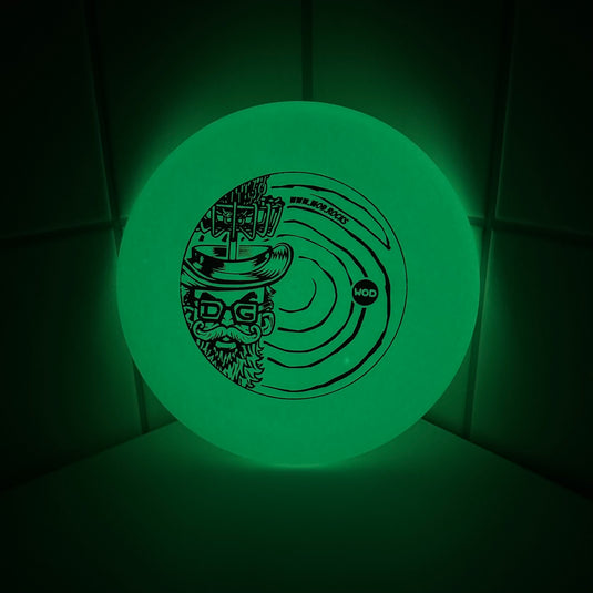 Dynamic Discs Judge Putter in Moonshine Glow Plastikw mit WOD Hutman Stamp